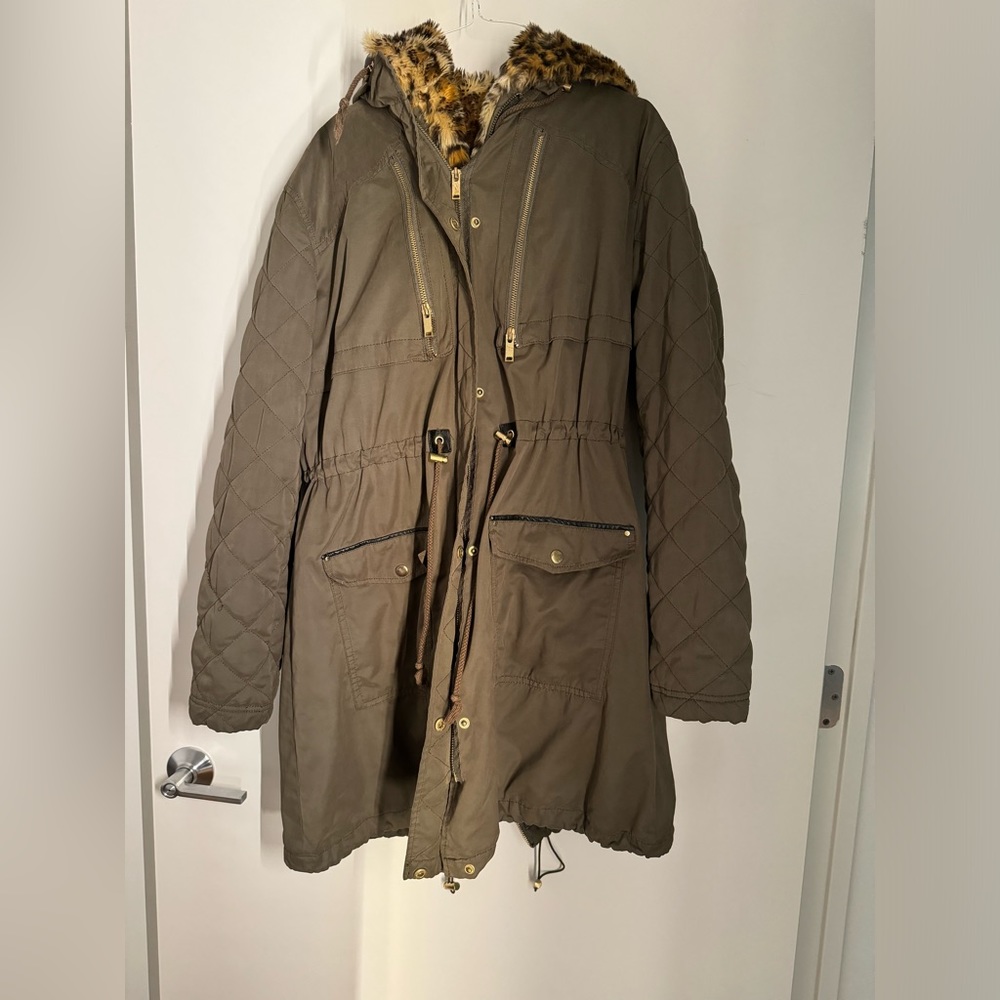 ZARA Olive Green Leopard Faux Fur Military Parka Hood Jacket Winter Coat Travel